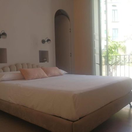 Luciani 33 Luxury Rooms Salerno Kültér fotó